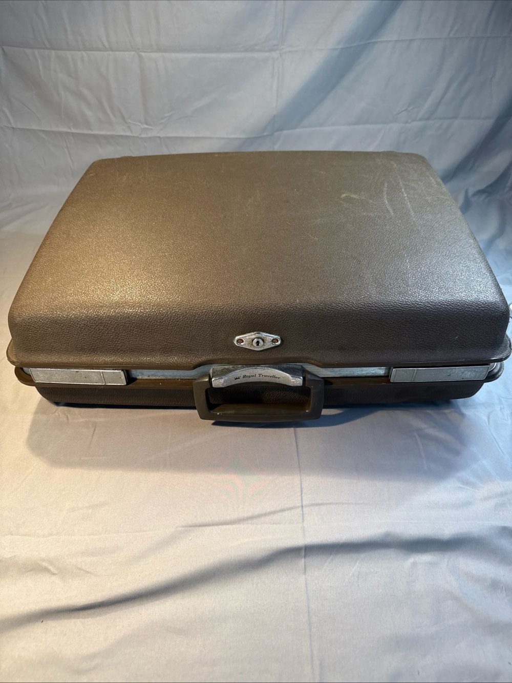 Vintage Hard Shell Camera Carry Case in Brown